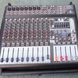 Behringer PMP4000 1
