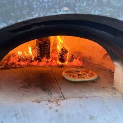 Mobilná pec na pizzu na drevo  3