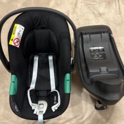 04aff2fb-b2f9-43cb-adbc-b076112357a0