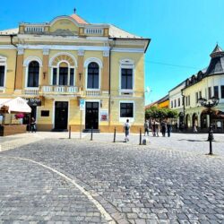 Rohovy priestor namestie