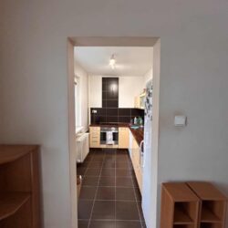 FD98C363-8E7D-49E4-8B48-701DFE2F4347